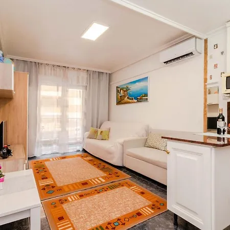 Playa Del Cura Апартаменты Торевьиа